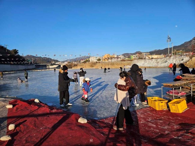 포천시 이동면, 무료 스케이트장·썰매 운영