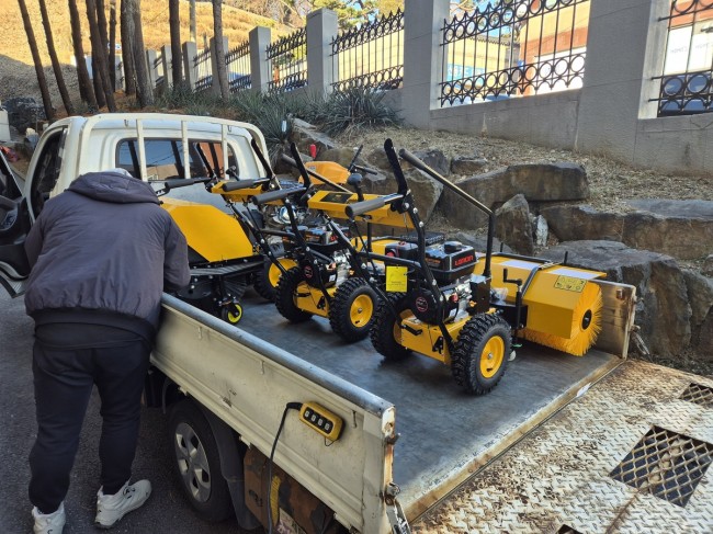 군포시, 제설장비 확충으로 겨울철 시민 보행안전 강화