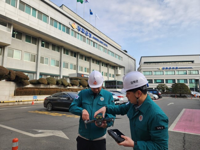 강화군, 재난 현장 첨단 드론 도입…전문 인력·장비 갖추고 '즉시 출동' 체계 마련