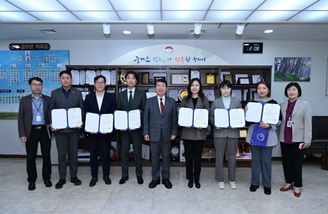 구리시, 청년창업육성위원회 위원 위촉…미래형 창업 지원 강화