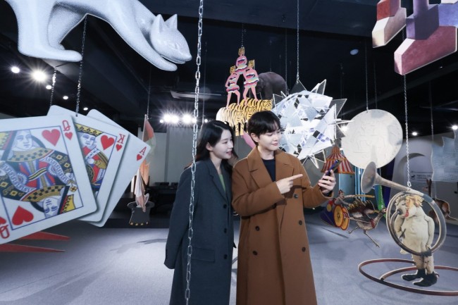 LG U+, 일상비일상의틈 전시 '권오상의 Simplexity'…1만5천명 방문 속 성황리 종료